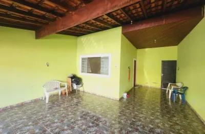 Casa com 2 dormitórios no são pedro e sp em salto sp