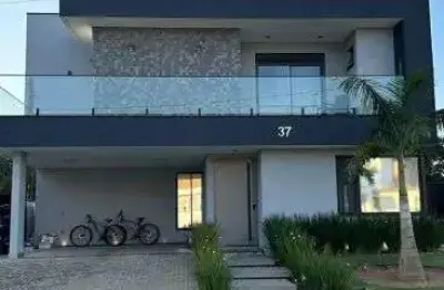 Casa com 255 metros quadrados de área construída no condomínio portal dos bandeirantes em salto sp