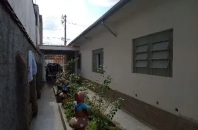 Imóvel comercial para venda possui 232 metros quadrados com 2 quartos