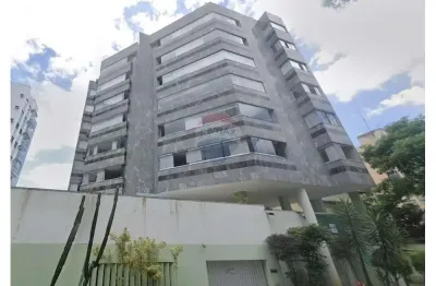 Apartamento com 142m² à venda, a 3 quadras do mar em jardim camburi