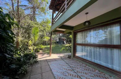 Casa de praia com mais de 1500m² de terreno, em praia grande