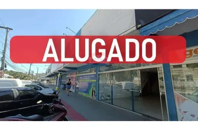 Loja com aproximadamente 200 m² para locação na av. vitória em frente a fabrica 747 - ilha de santa maria