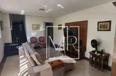 Casa à venda no Jardim Maristela, com 114,40m², sendo 3 dormitórios no valor de R$ 730.000,00.