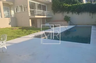 Casa venda e locação comdomínio arco-iris 03 suítes 05 vagas