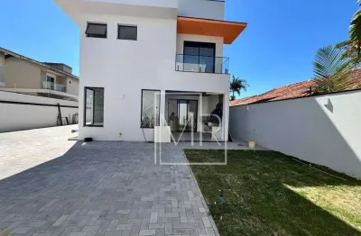 Casa com 3 dormitórios à venda, 143 m² por R$ 1.295.000,00 - Vila Petrópolis - Atibaia/SP
