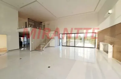Sobrado de 498m² com 5 quartos em residencial saint patrick