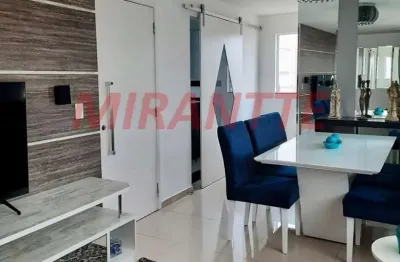 Cond. fechado de 180m² com 3 quartos em parada inglesa