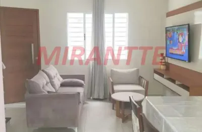 Cond. fechado de 64m² com 2 quartos em vila nova mazzei