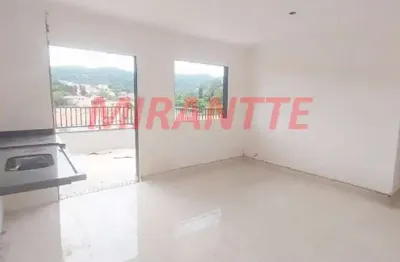 Apartamento de 40m² com 2 quartos em horto florestal