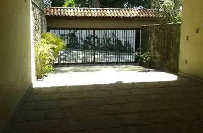 Casa com 5 quartos à venda na Rua Albertina, Tremembé, São Paulo