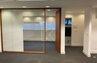 Sala comercial com 5 salas para alugar na Rua Gomes de Carvalho, 1266, Vila Olímpia, São Paulo por R$ 9.000