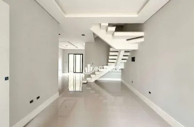 Sobrado com 3 Quartos à venda, 150 m² por R$ 1.099.000 - Portão - Curitiba/PR