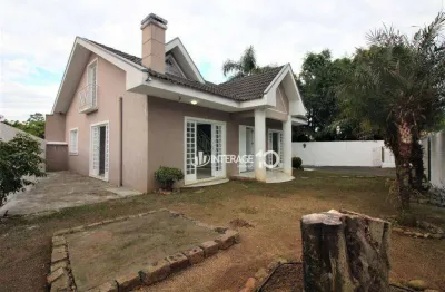 Casa com 3 Quartos para alugar, 250 m² por R$ 6.780/mês - Santa Felicidade - Curitiba/PR