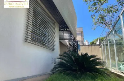Casa comercial de 04 escritórios, cozinha, sala de reunião
