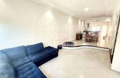 Oportunidade - casa térrea - quintal - 3 dormitórios - 1 suíte