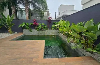 Sobrado com 300m² de área construída no condomínio green park em taubaté sp