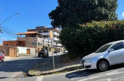 Casa com 3 quartos à venda no Tirol, Belo Horizonte 