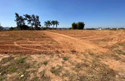 Terreno à venda na Vila Beneves, Contagem 