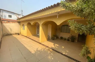 Casa com 3 quartos à venda no lago azul - 2ª seção, ibirité  por r$ 460.000