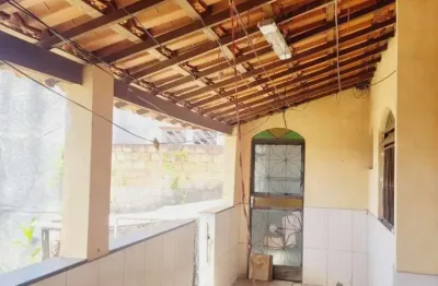 Casa com 3 quartos à venda no cruzeiro, ibirité  por r$ 250.000