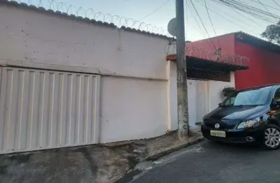 Casa com 3 quartos à venda no Ernesto do Nascimento(Barreiro), Belo Horizonte 
