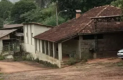 Fazenda à venda na Rua Ladslau Parreiras Villaça, Zona Rural, Itatiaiuçu
