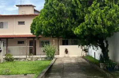 Casa com 3 quartos à venda na Rua Leonis, Jardim Riacho das Pedras, Contagem
