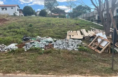 Terreno à venda na Av Dos Bandeirantes, Condomínio Serra dos Bandeirantes, Mário Campos