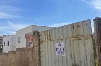 Terreno à venda na Rua Macaúba, Novo Barreirinho, Ibirité