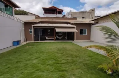 Casa com 2 quartos à venda na Rua Saturno, Jardim Riacho das Pedras, Contagem