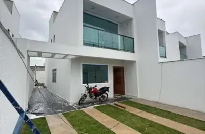 Casa com 3 quartos à venda na Antiga Rua 9, Santa Rosa, Sarzedo