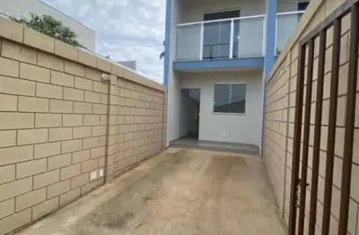 Casa com 2 quartos à venda na Rua Embaúba, Novo Barreirinho, Ibirité