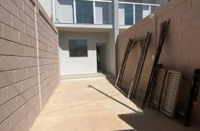 Casa com 2 quartos à venda na Rua Espoleto, Novo Barreirinho, Ibirité