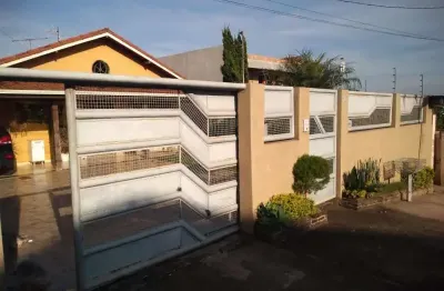 Casa com 3 quartos à venda na Rua Manoel Gonçalves da Silva, Jardim Monsenhor Horta - 1ª Seção, Ibirité