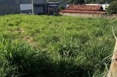 Terreno à venda na Rua Afonso de Matos, Centro, Ibirité