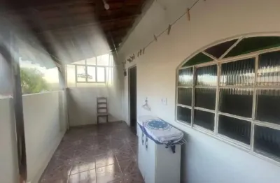 Casa com 3 quartos à venda na Rua Décio Cardoso, Bela Vista (Parque Durval de Barros), Ibirité
