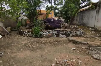 Terreno à venda na Rua Três, Riacho das Pedras, Contagem
