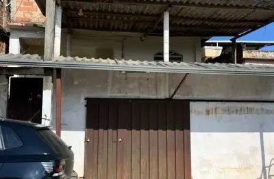 Casa com 2 quartos à venda na Rua Trem de Ferro, Jatobá (Barreiro), Belo Horizonte