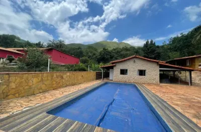 Fazenda / Sítios / Chácaras com 4 quartos à venda em Mário Campos