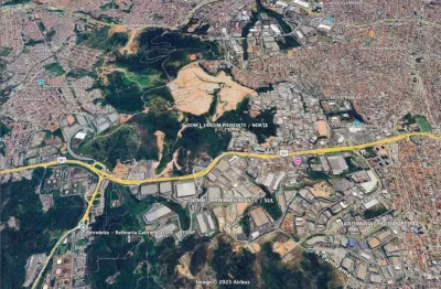 Terreno à venda na Rua Vizeu, São João, Betim