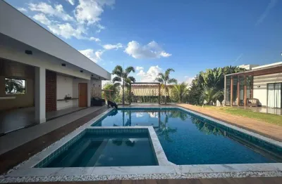 Casa em condomínio fechado com 3 quartos à venda na Rua Milton Campos, Condomínio Serra dos Bandeirantes, Mário Campos