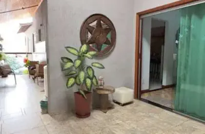 Casa com 3 quartos à venda na Rua Antônio Soares de Melo, Betim Industrial, Betim