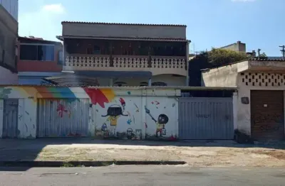 Casa com 3 quartos à venda na Rua das Dracenas, Lindéia, Belo Horizonte