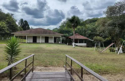 Chácara / sítio com 3 quartos à venda na Rua Carlos Alberto Ribeiro, Zona Rural, Bocaiúva do Sul