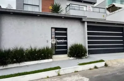 Casa com 4 quartos à venda na Rua Sebastião Lélis Muniz, 1, Quintas das Avenidas, Juiz de Fora