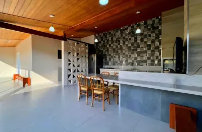 Raridade de encontrar: casa linear no quintas das avenidas !