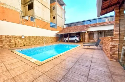 Oportunidade única de casa com piscina e espaço gourmet no granbery