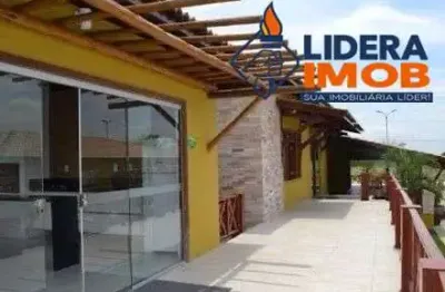 Casa residencial para venda em condominio fechado em conceição do jacuípe, 3 quartos sendo 1 suíte, 2 salas, 2 banheiros, 2 vagas 130 m² área construí