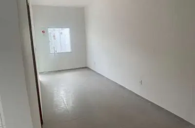 Casa residencial para venda em rua pública, tomba, feira de santana, 2 dormitórios, 1 sala, 1 banheiro, 1 vaga, 133m² área total.