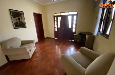 Casa comercial para venda na chácara são cosme, 3 quartos, quintal, em frente ao novo shopping centro oeste do feiraguay, em feira de santana.